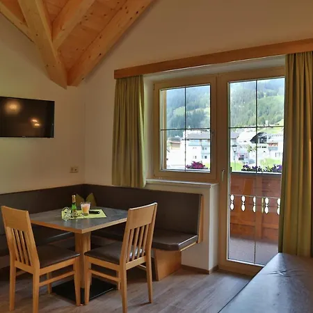 Appartement Stuahaus Fiss